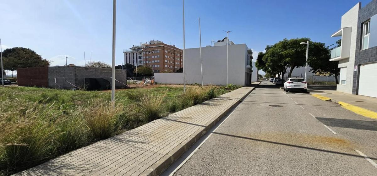 Terreno en venta en Silla, Valencia photo 5