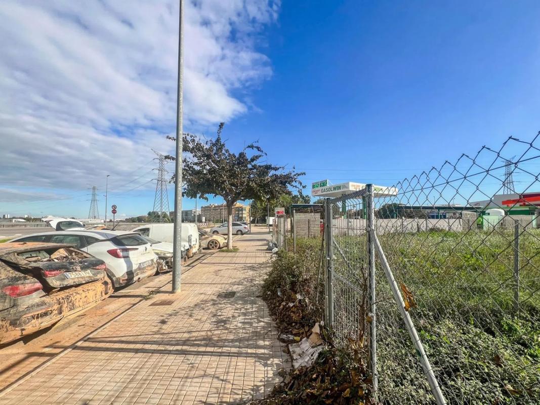 Terreno en venta en Aldaia, Valencia photo 4