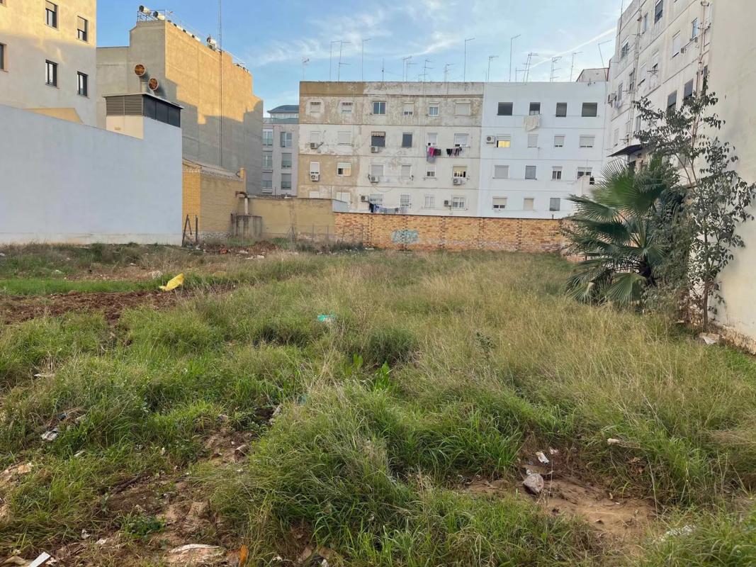 Terreno en venta en Aldaia, Valencia photo 2