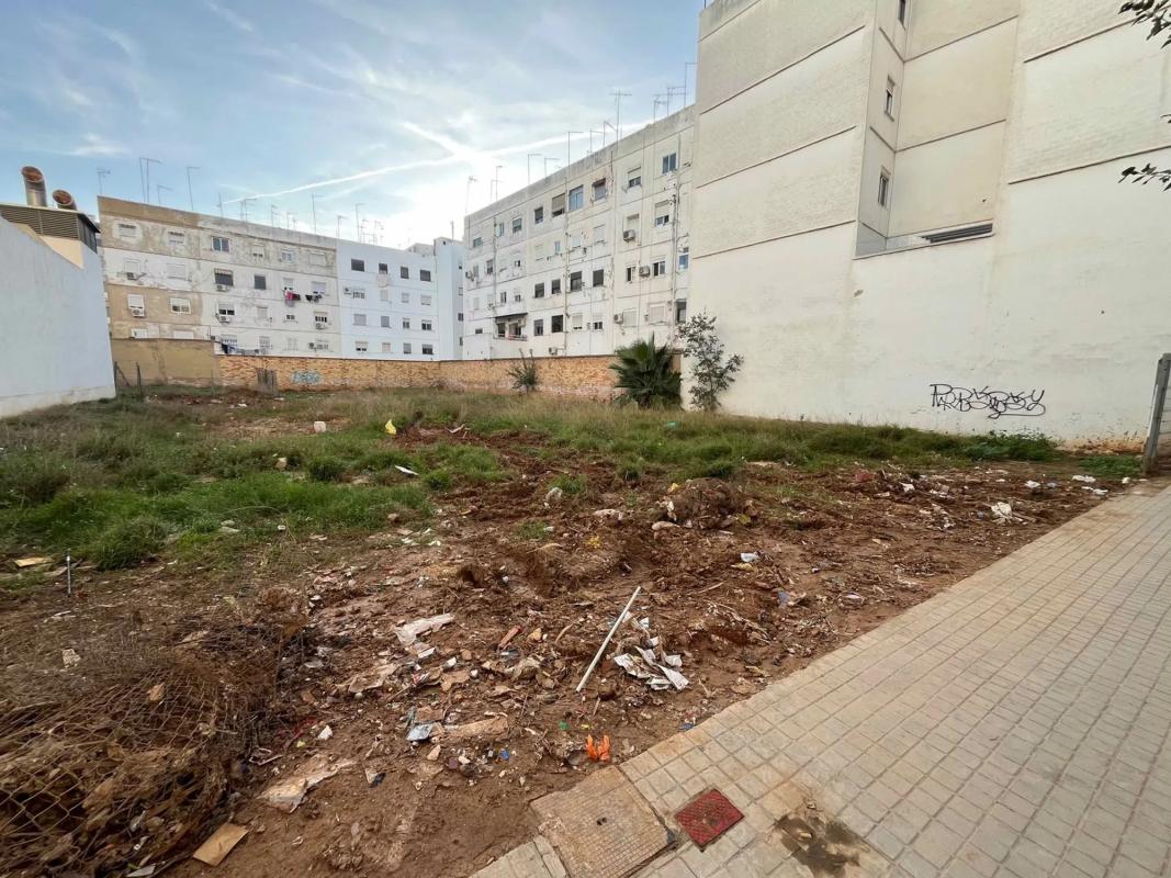 Terreno en venta en Aldaia, Valencia photo 3