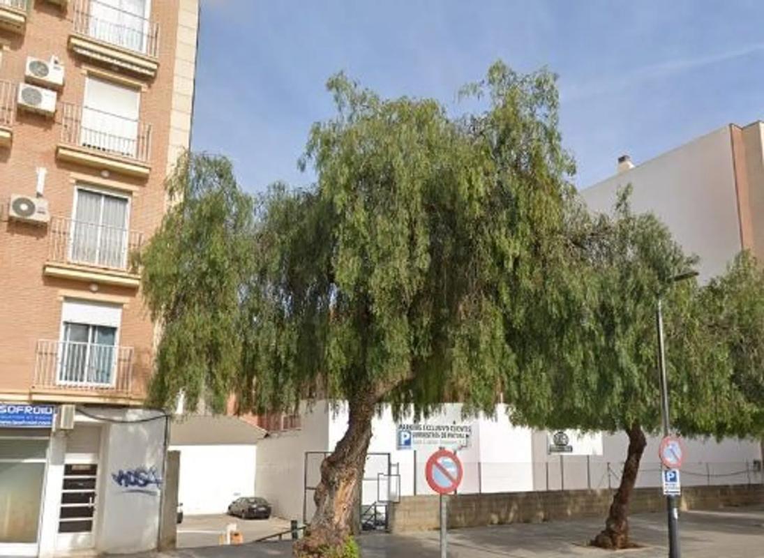 Propiedades en venta y alquiler en España photo 1
