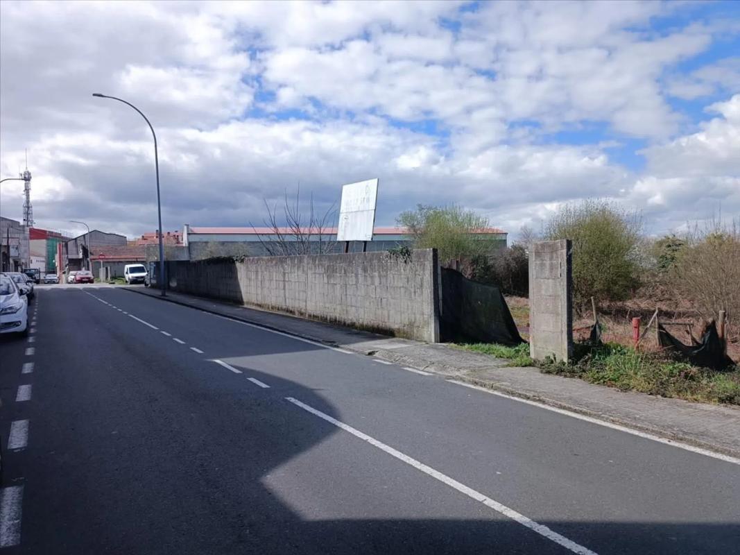Land for sale in A Estrada, Pontevedra photo 1