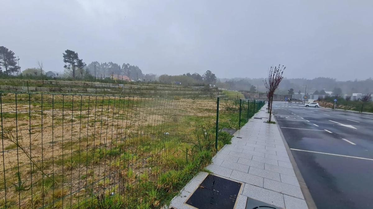 Terreno en venta en A Estrada, Pontevedra photo 3