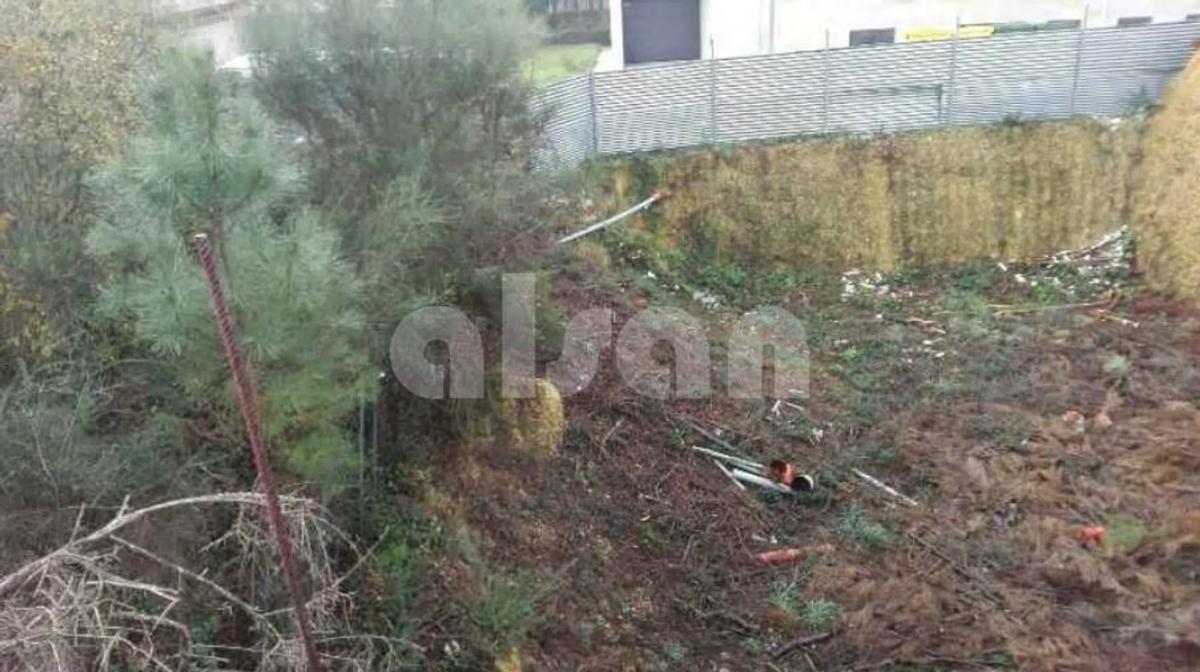 Działka na sprzedaż w O Rosal, Pontevedra photo 3