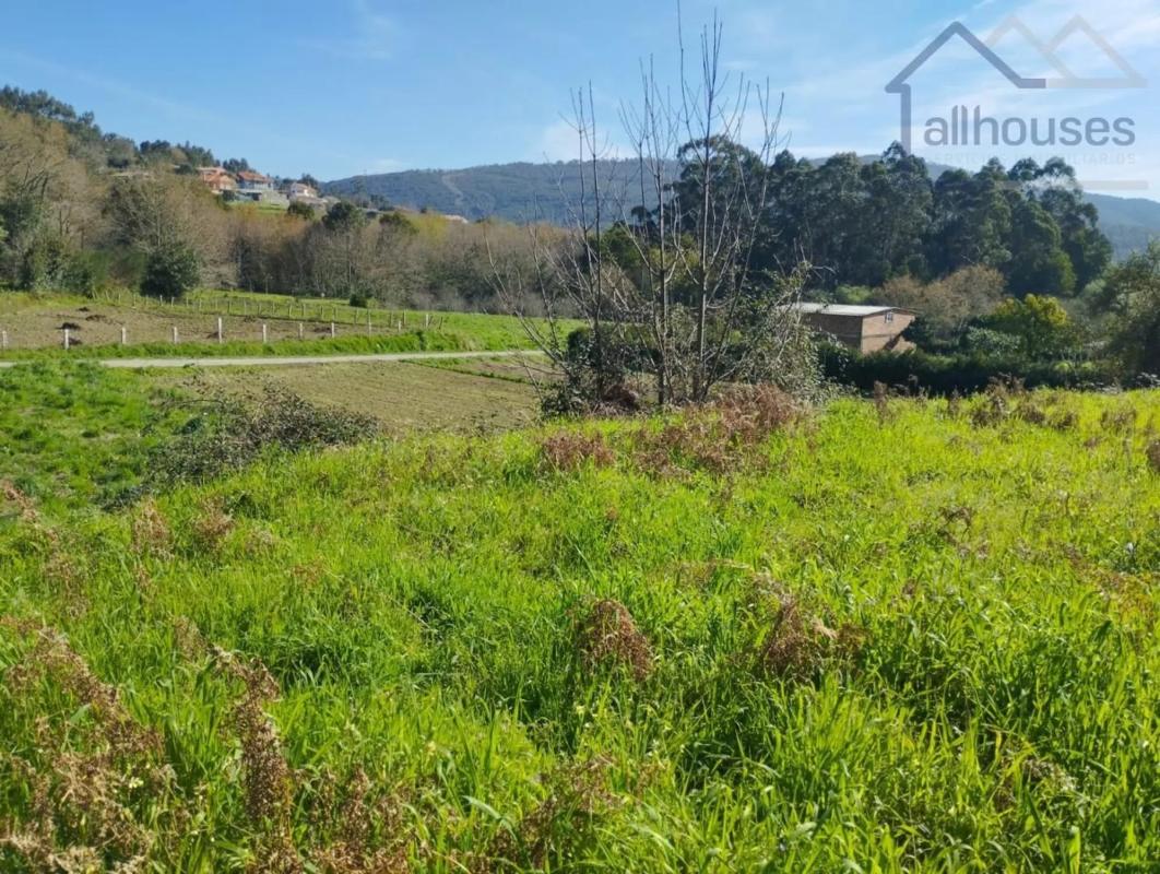 Land for sale in The Rosal, Pontevedra photo 2