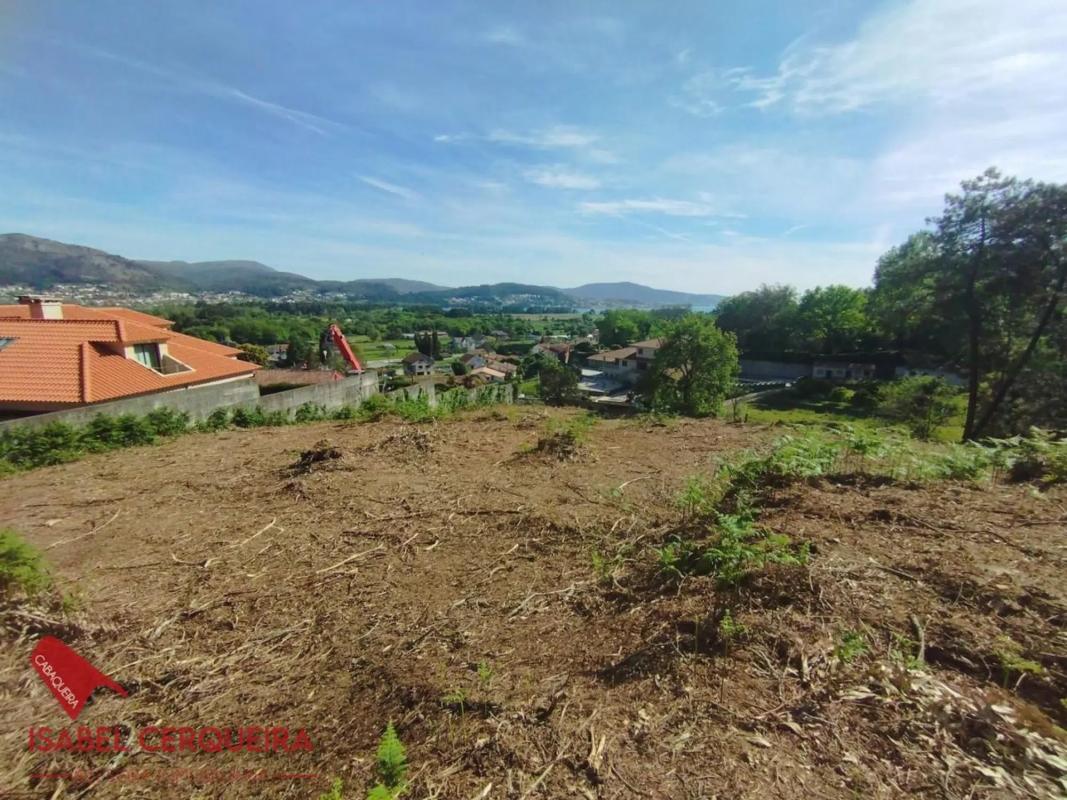 Działka na sprzedaż w O Rosal, Pontevedra photo 2