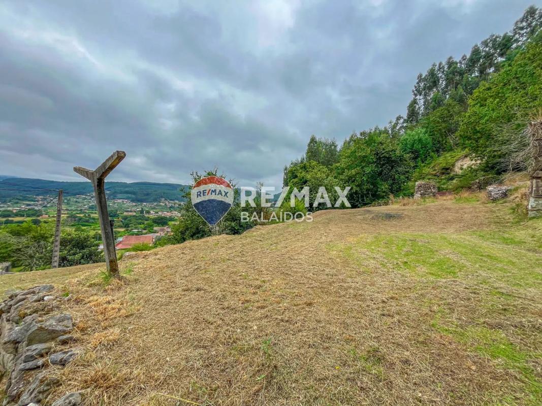 Land for sale in Tomiño, Pontevedra photo 2
