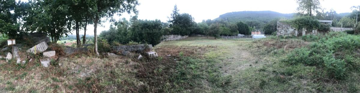 Land for sale in Tomiño, Pontevedra photo 1