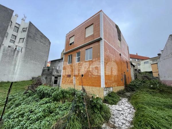 Terreno en calle o Rosal thumbnail 1