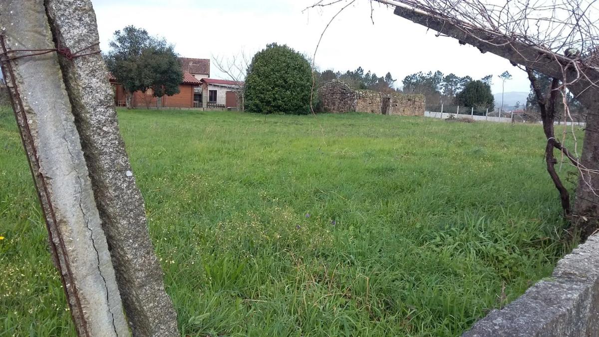Land for sale in Tomiño, Pontevedra photo 1