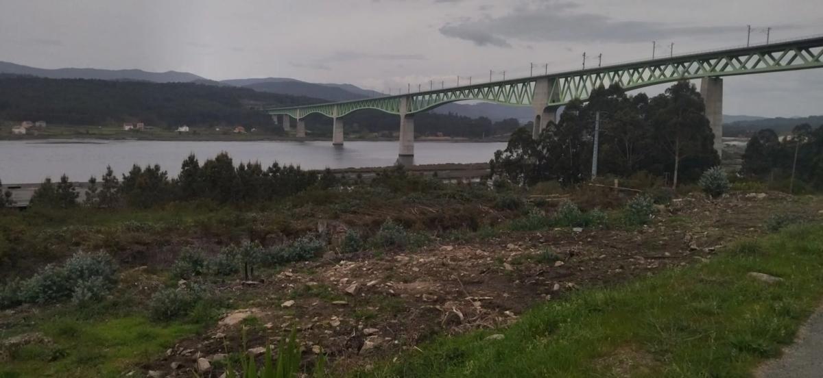 Terreno en venta en Catoira, Pontevedra photo 2