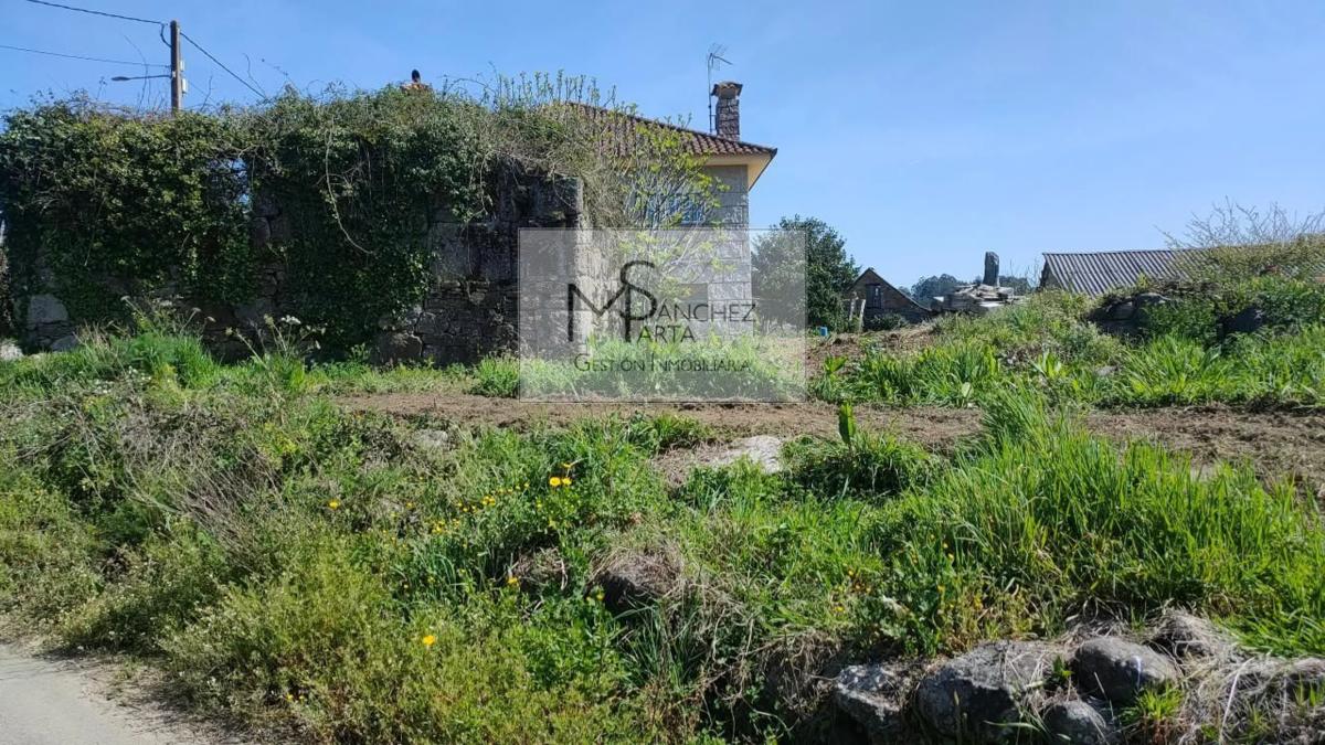 Działka na sprzedaż w Ponteareas, Pontevedra photo 3