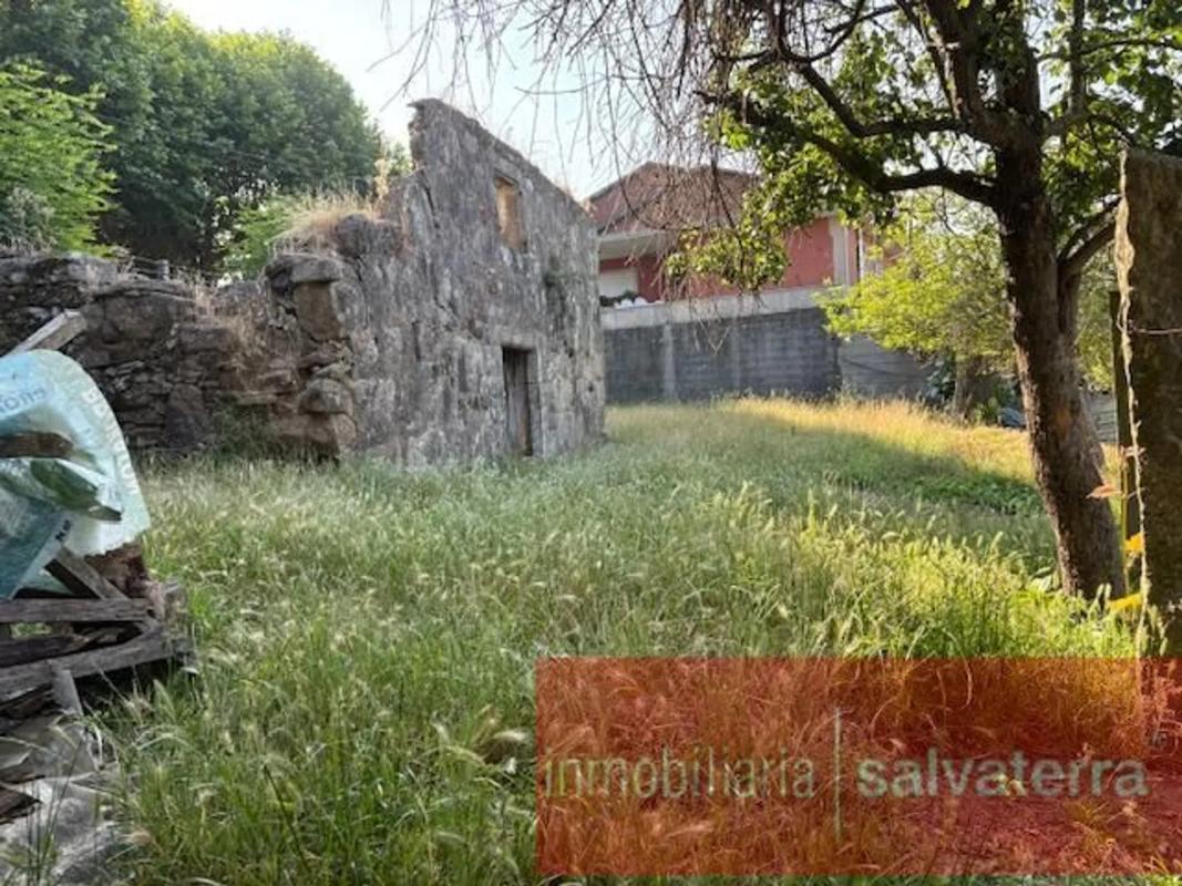 Terreno en venta en Salvaterra de Miño, Pontevedra photo 3