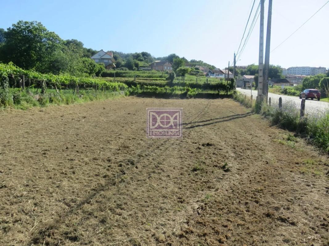 Terreno en venta en Mondariz, Pontevedra photo 1