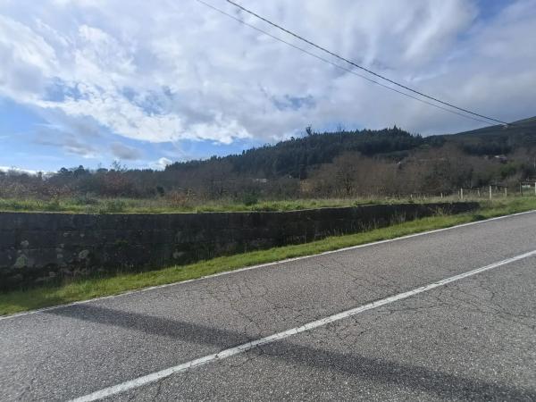 Terreno en As Neves photo 1