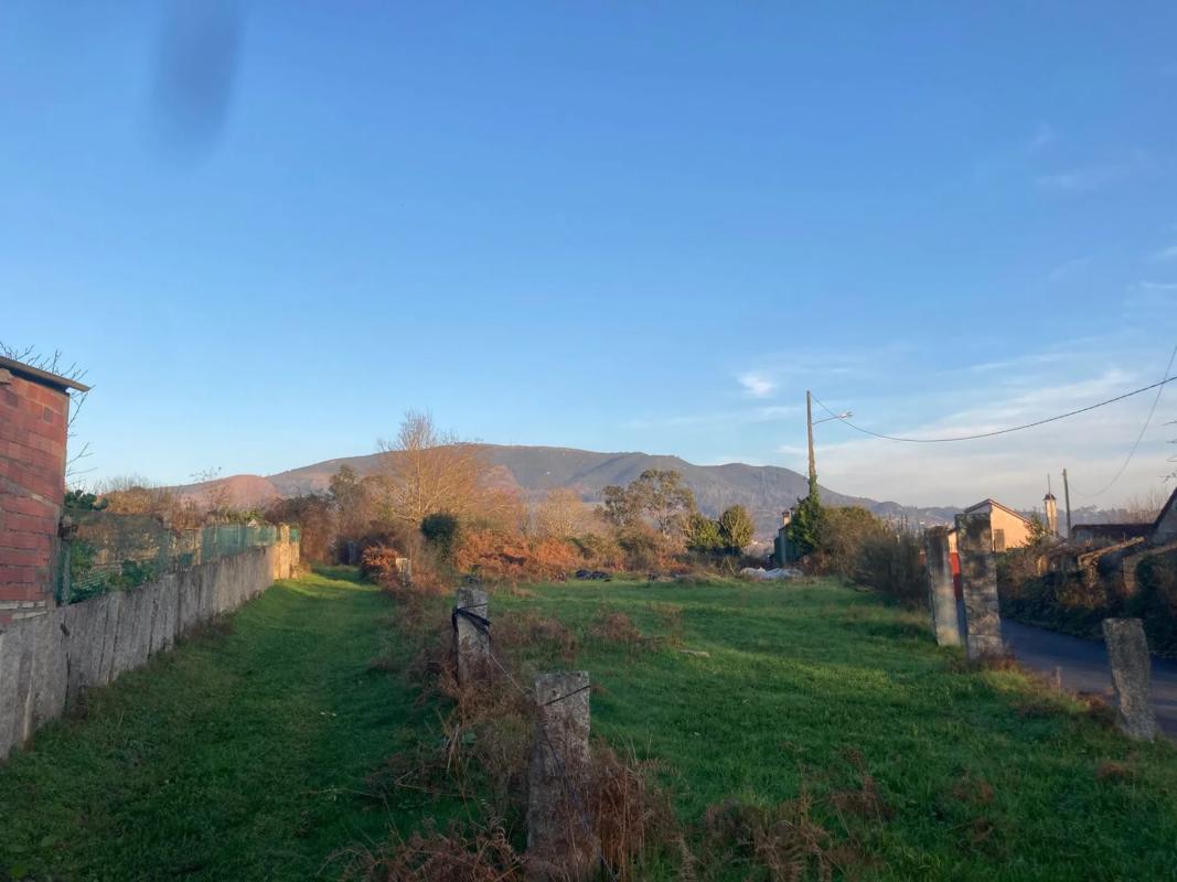Land for sale in Salvaterra de Miño, Pontevedra photo 3