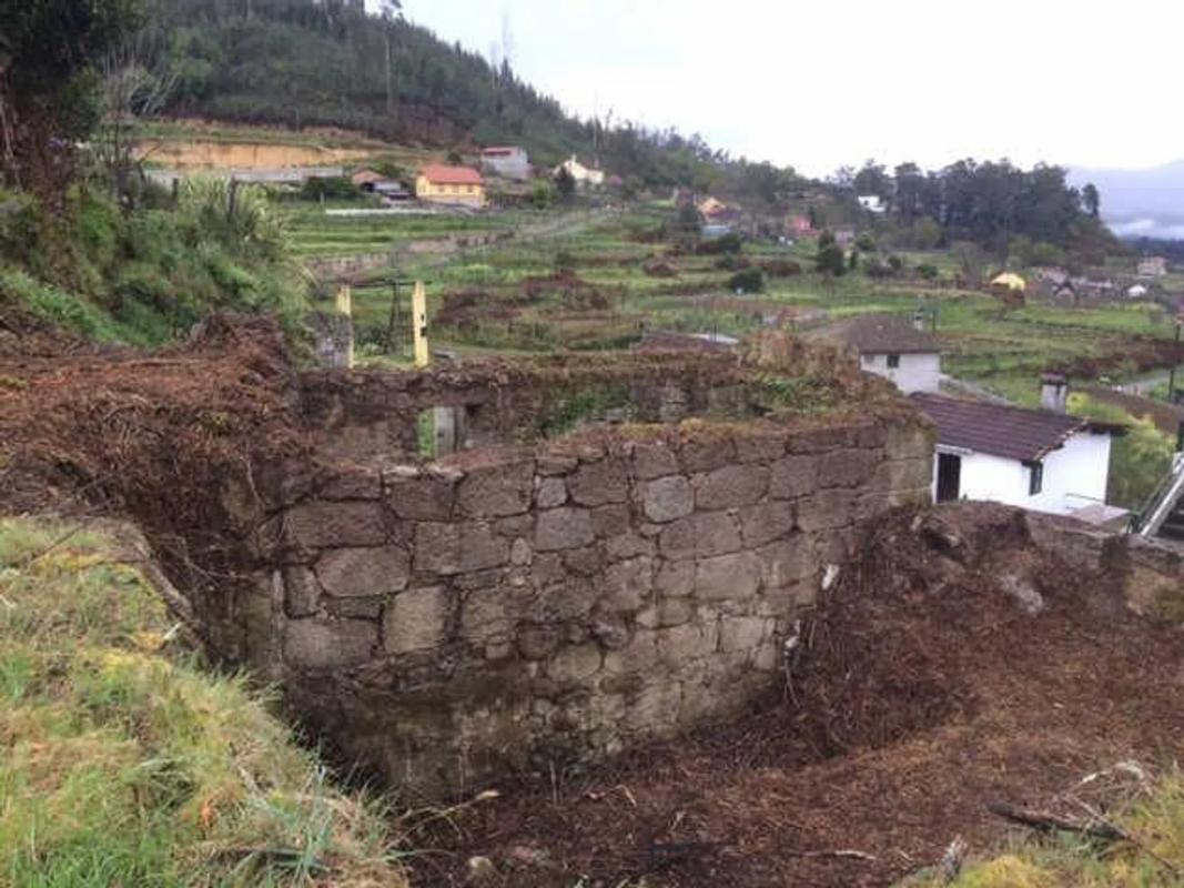 Terreno en venta en Salvaterra de Miño, Pontevedra photo 4