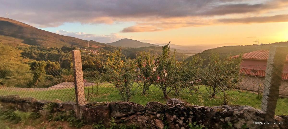 Działka na sprzedaż w A Cañiza, Pontevedra photo 4