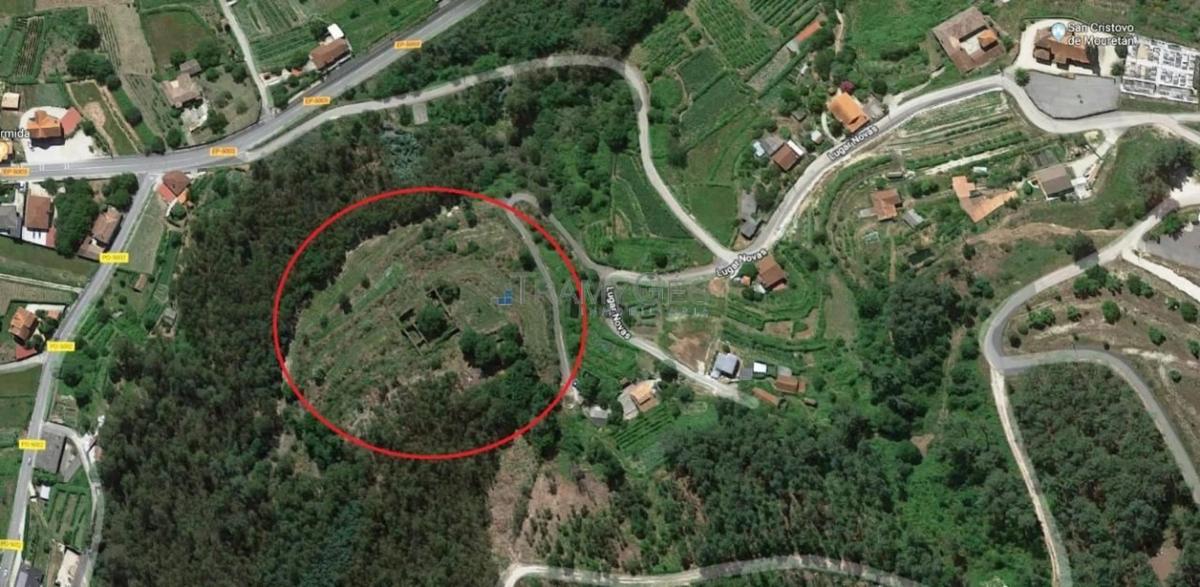 Terreno en venta en Arbo, Pontevedra photo 1