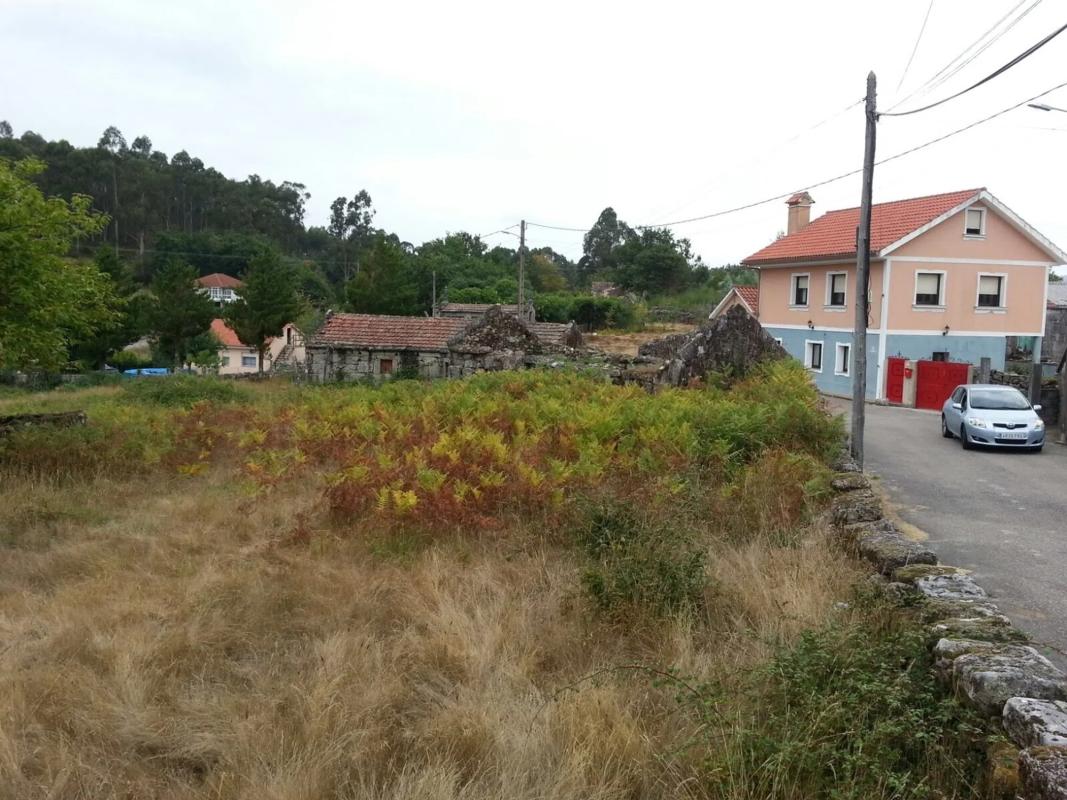 Land for sale in Mondariz, Pontevedra photo 3