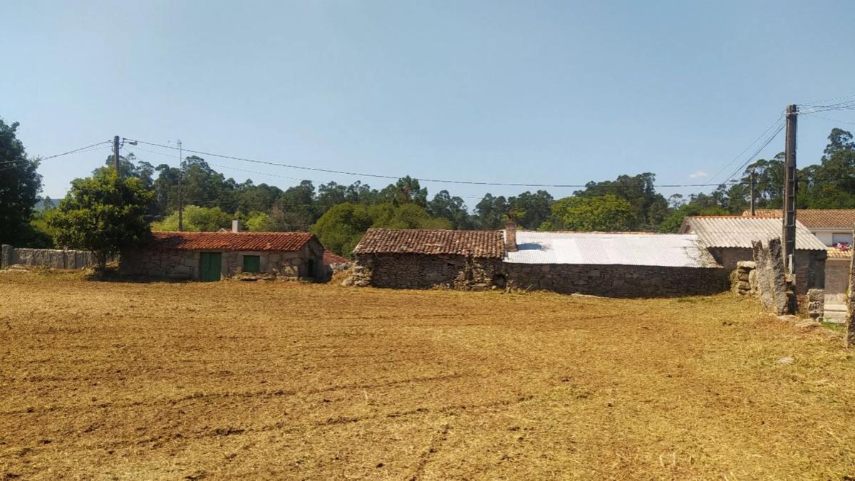 Terreno en venta en Salvaterra de Miño, Pontevedra photo 2