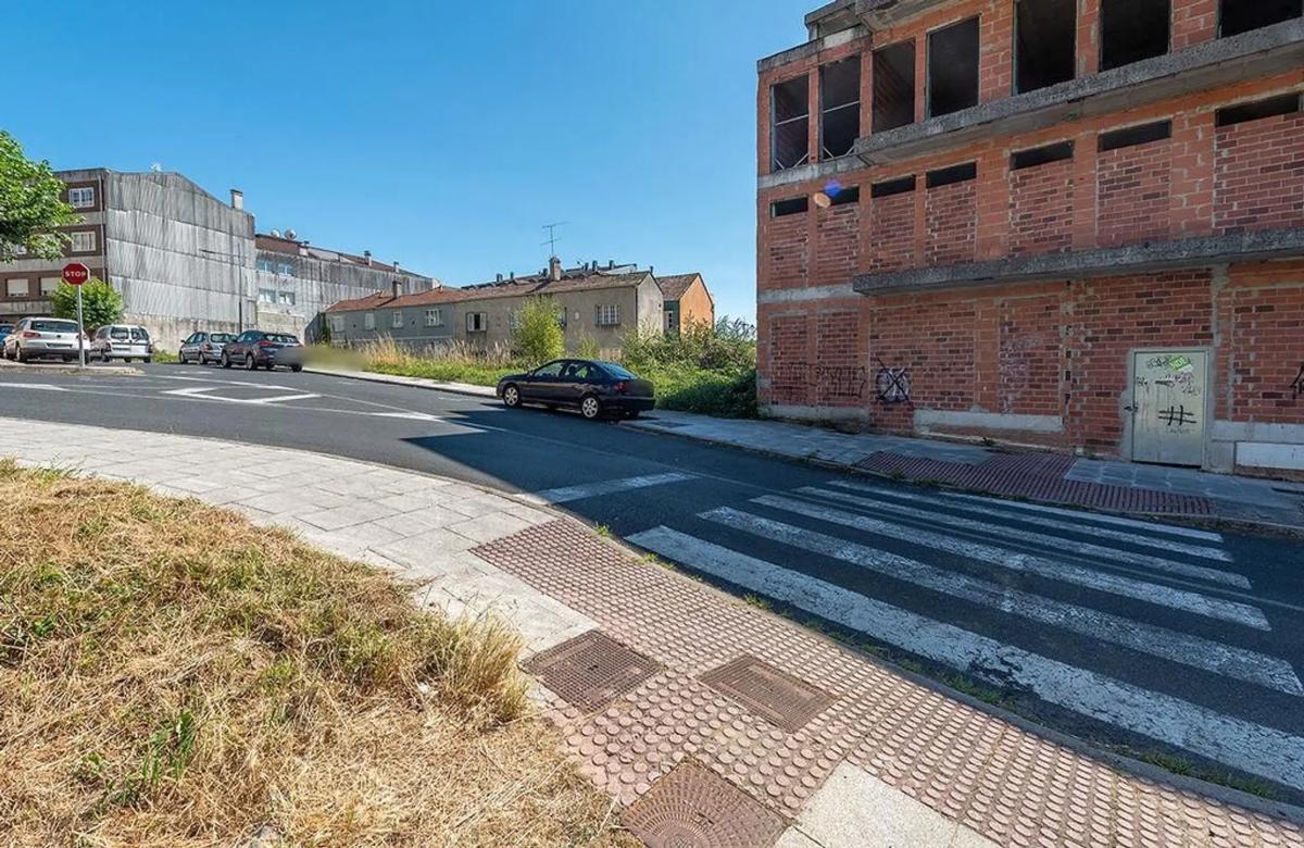 Land for sale in Lalin, Pontevedra photo 3