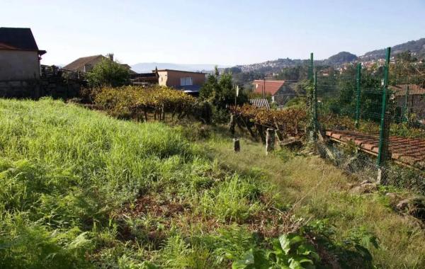 Terreno en calle Reibón photo 1