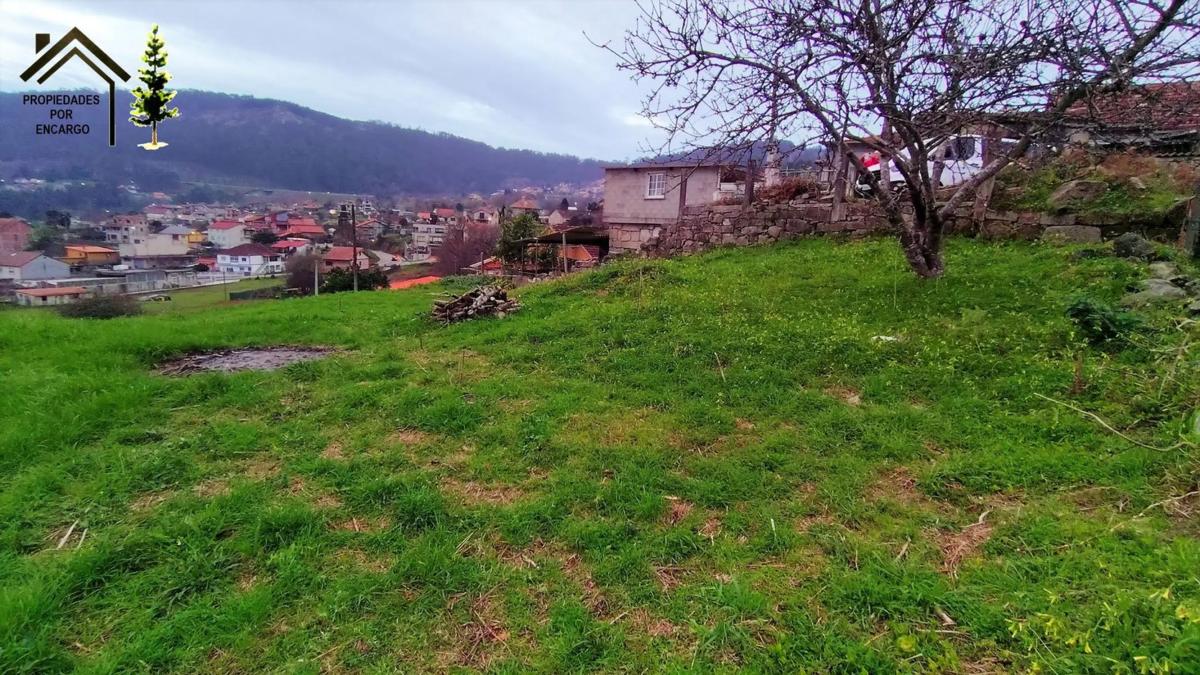 Land for sale in Moaña, Pontevedra photo 4