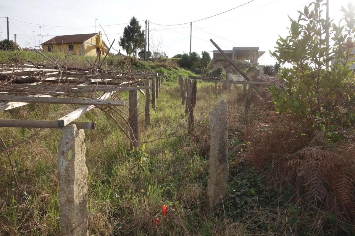 Terreno en venta en Bueu, Pontevedra photo 2
