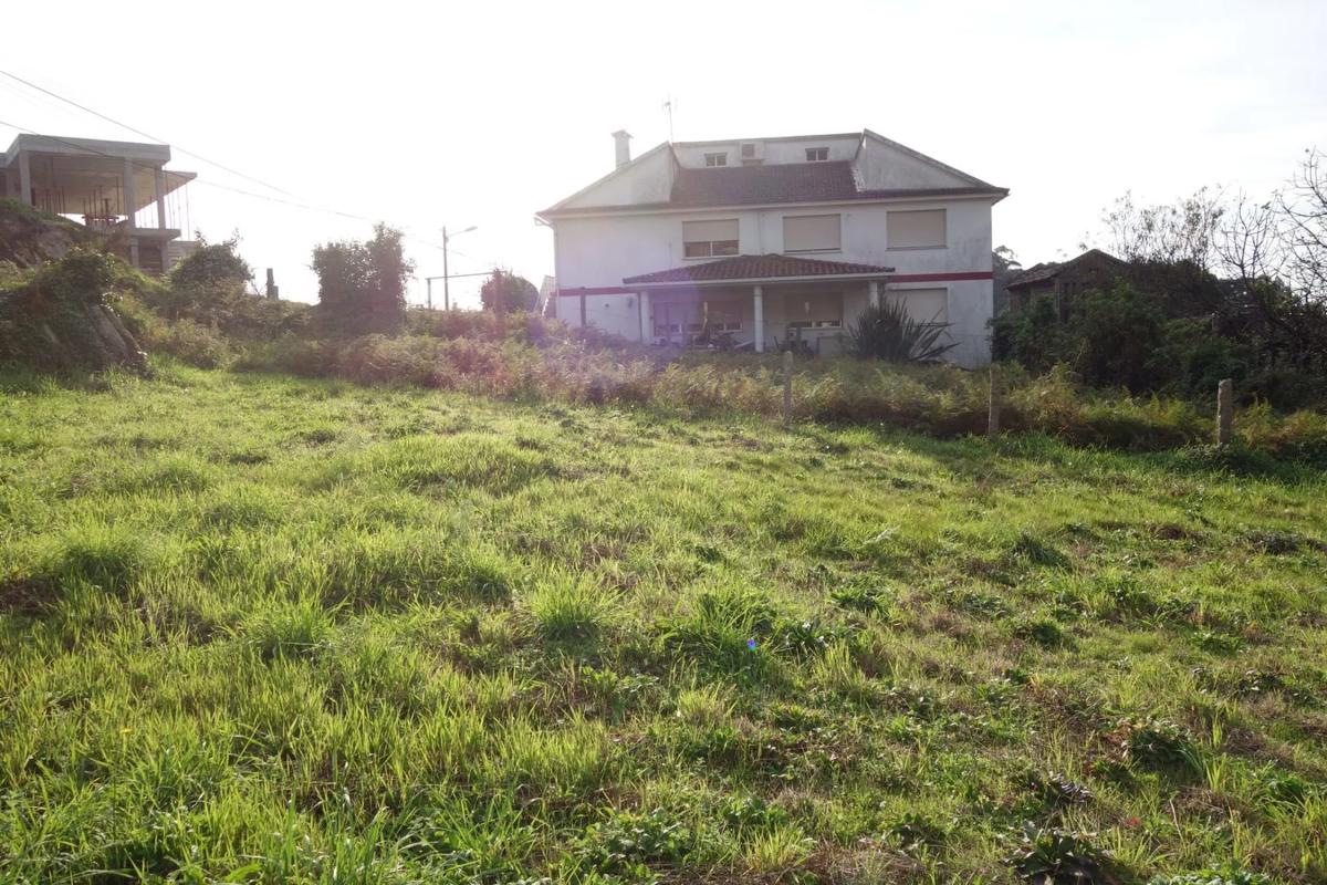 Terreno en venta en Bueu, Pontevedra photo 3