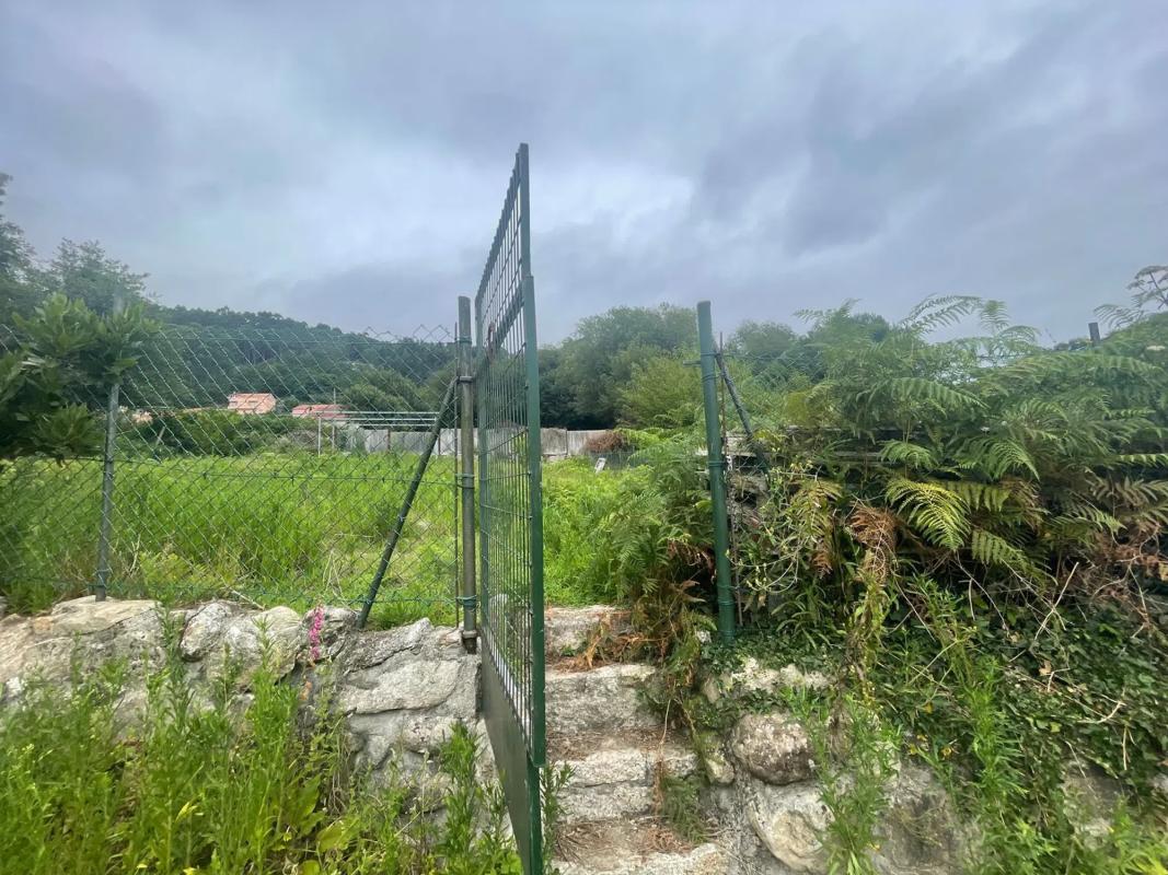 Land for sale in Moaña, Pontevedra photo 2