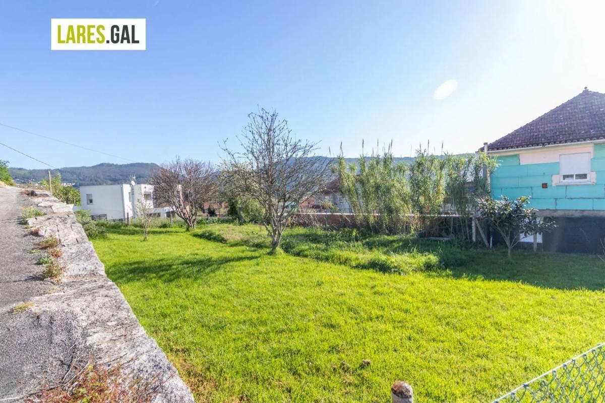 Terreno en venta en Moaña, Pontevedra photo 2