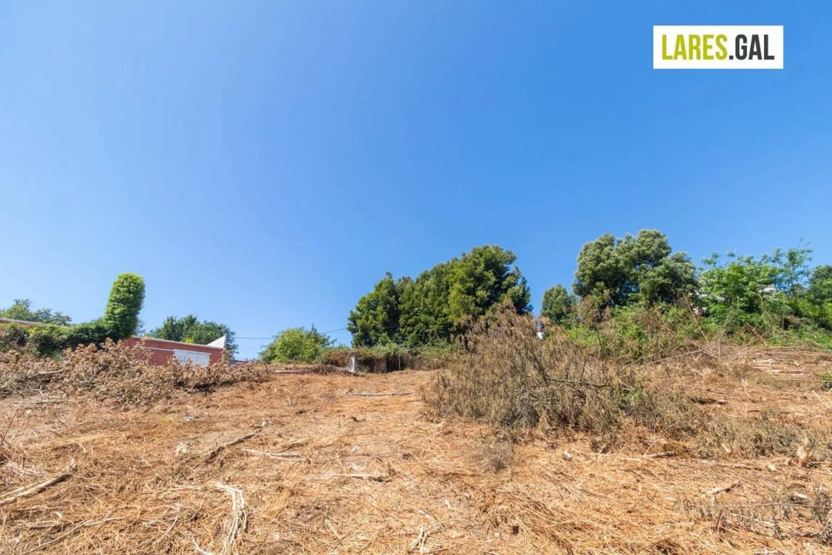 Land for sale in Moaña, Pontevedra photo 5