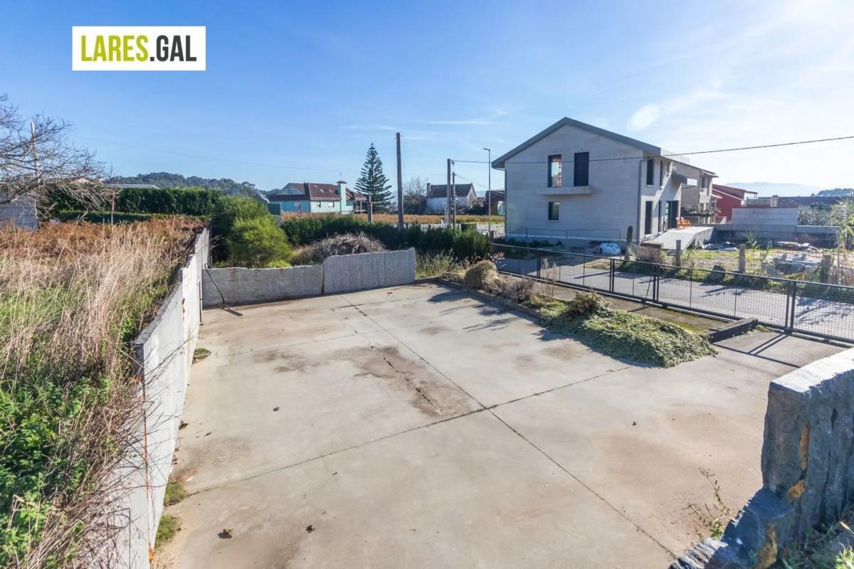 Land for sale in Cangas, Pontevedra photo 3