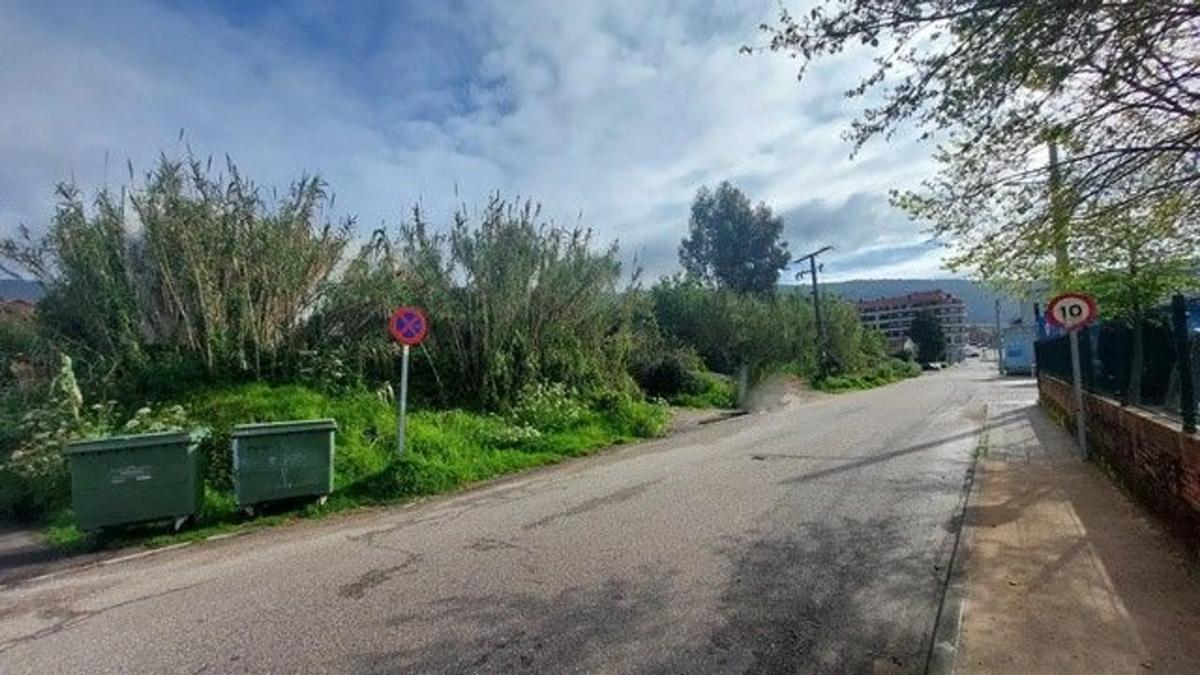Land for sale in Moaña, Pontevedra photo 1