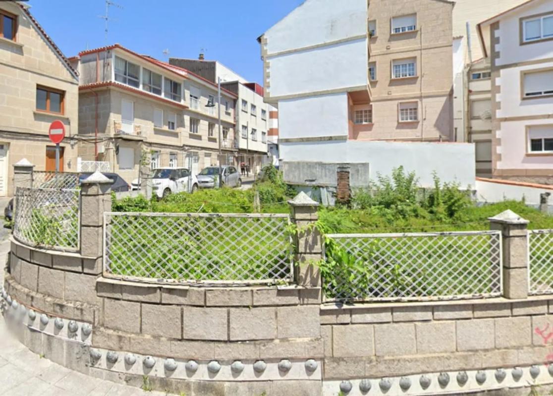 Land for sale in Moaña, Pontevedra photo 5