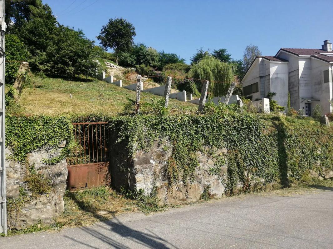Land for sale in Moaña, Pontevedra photo 3