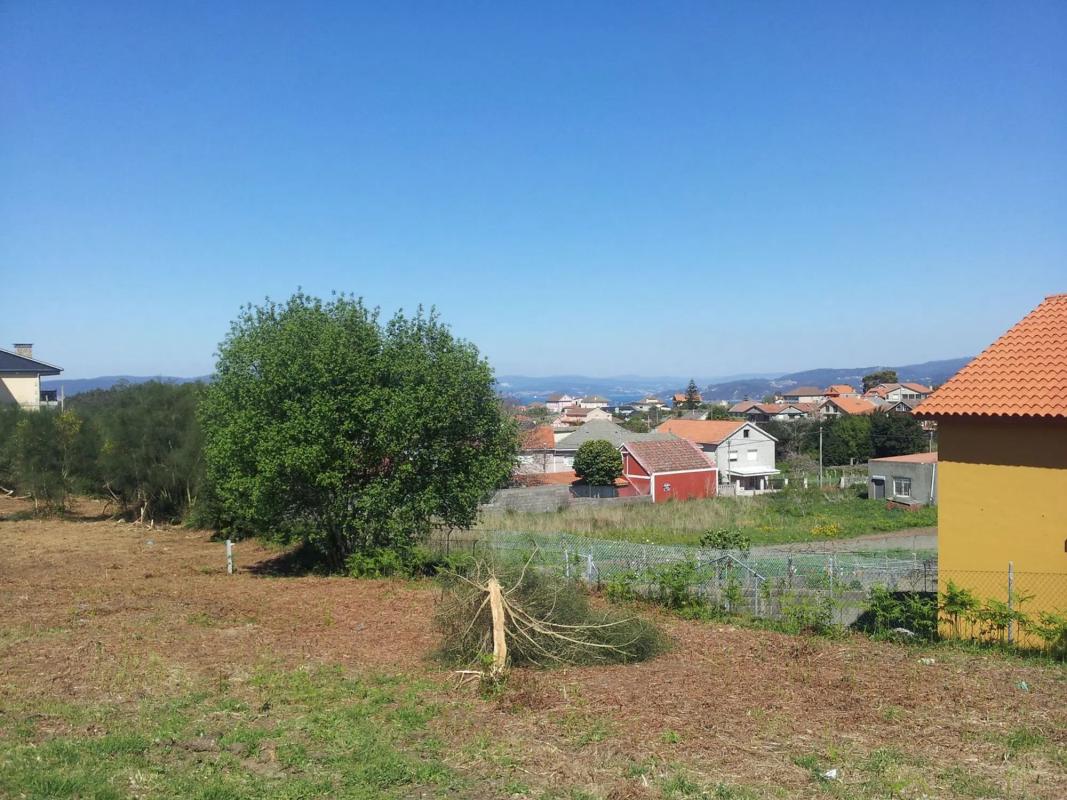Land for sale in Bueu, Pontevedra photo 2