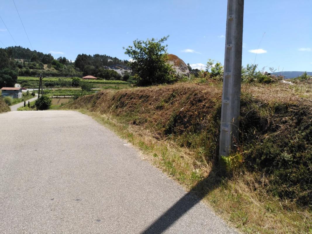 Land for sale in Meis, Pontevedra photo 2