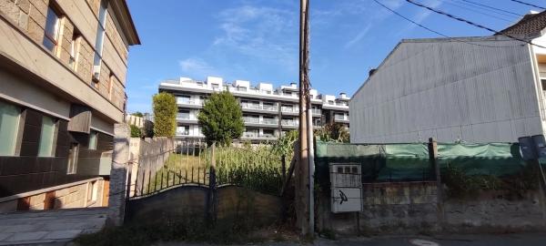 Terreno en avenida dos Loureiros, 26 y 28 photo 3