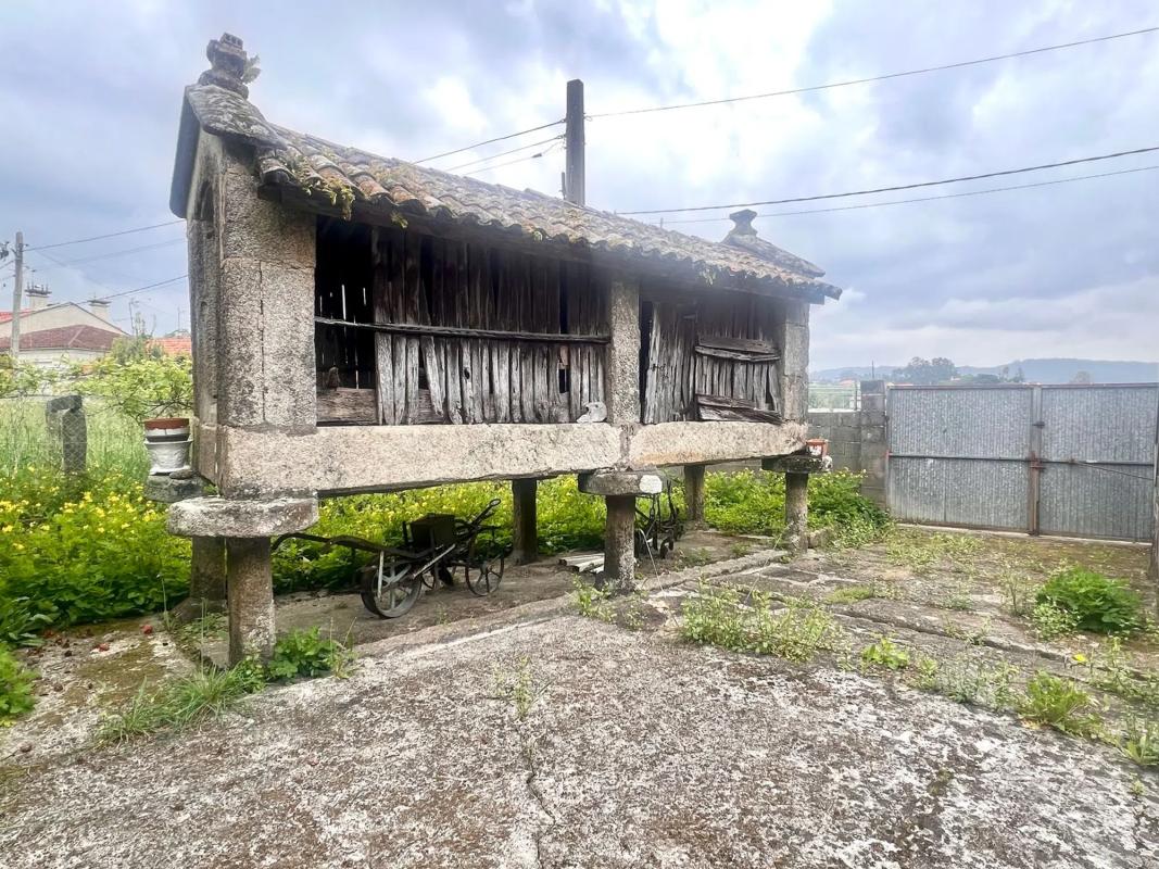 Działka na sprzedaż w Meaño, Pontevedra photo 2