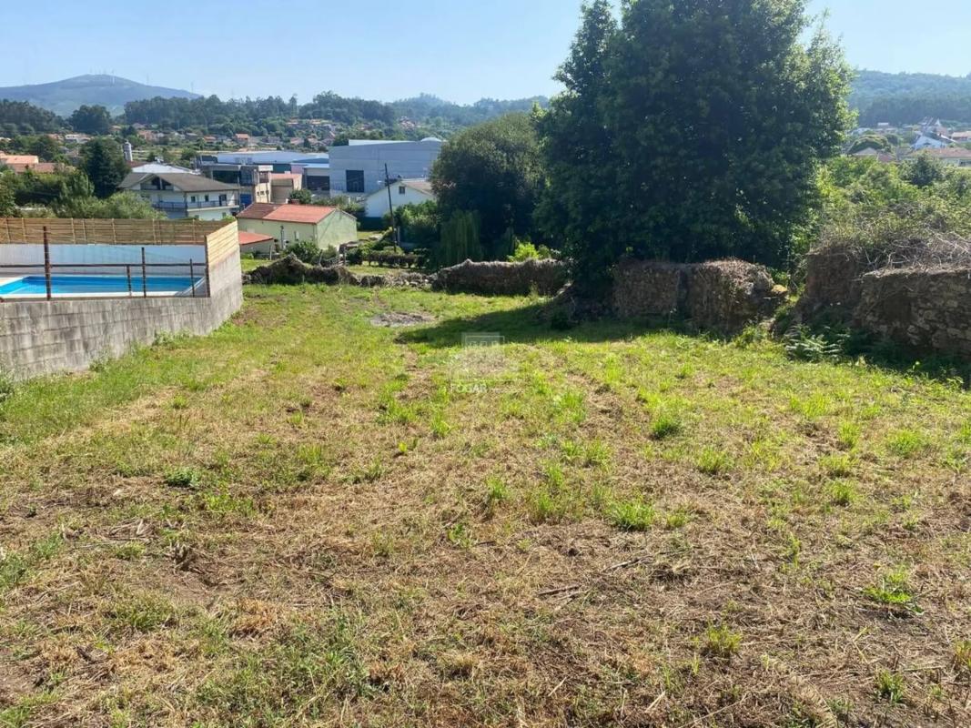 Terreno en venta en Vilagarcía de Arousa, Pontevedra photo 3