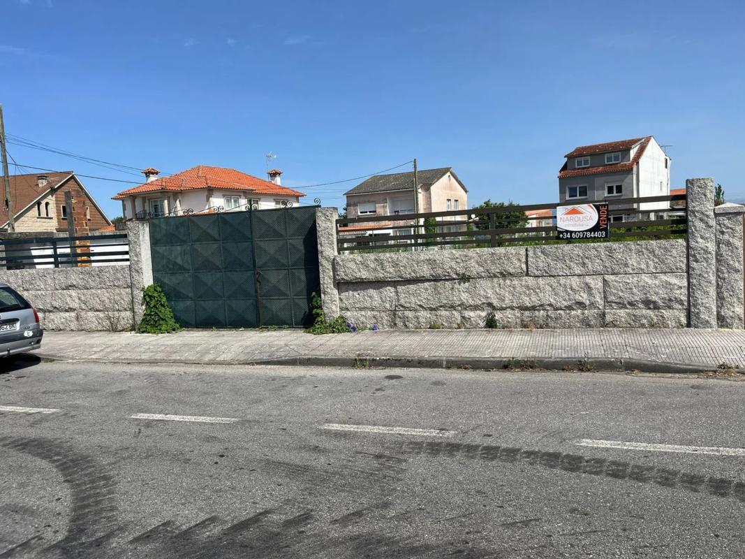 Участок земли на продажу в О Гроув, Пontevedra photo 1