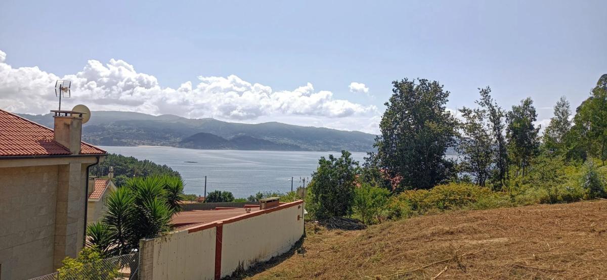 Land for sale in Sanxenxo, Pontevedra photo 2