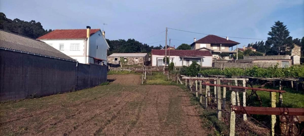 Terreno en venta en Vilanova de Arousa, Pontevedra photo 3