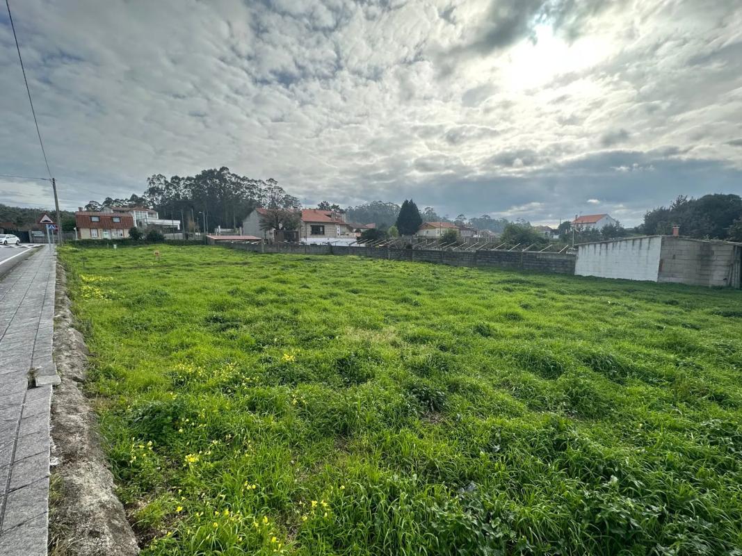 Terreno en venta en O Grove, Pontevedra photo 1
