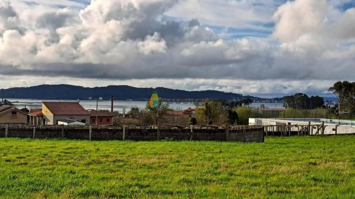 Terreno en venta en Meaño, Pontevedra photo 3