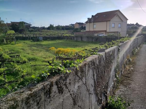 Terreno en calle da Fonte de Faxilde, 13 thumbnail 2
