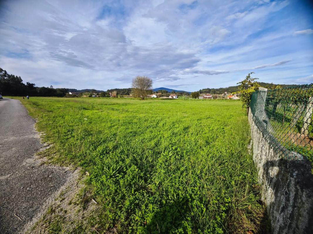 Terreno en venta en Ribadumia, Pontevedra photo 3