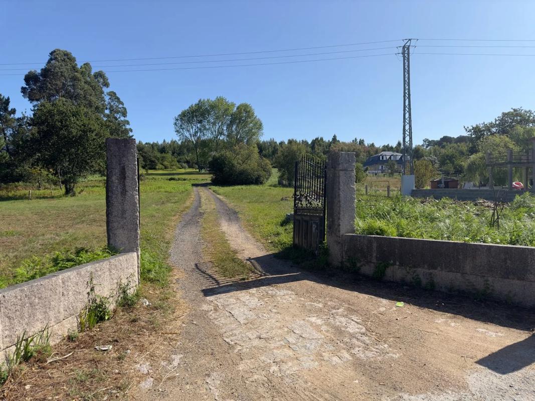 Terreno en venta en Sanxenxo, Pontevedra photo 1